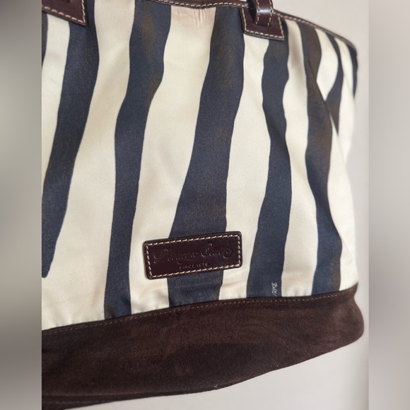 Dooney & Bourke North South Lee Tote Zebra Suede Shoulder Bag - Picture 6 of 9